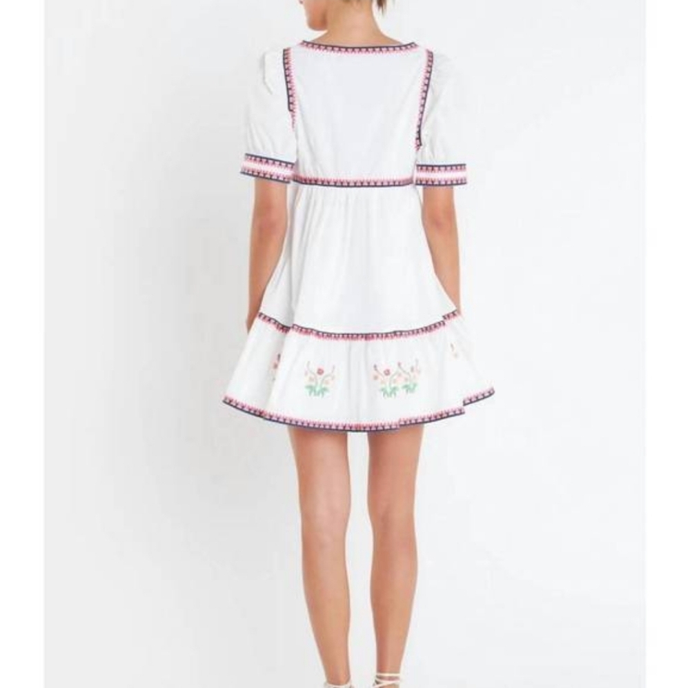 NWT English Factory Embroidered Puff Sleeve Cotton Babydoll Dress Size Medium - Picture 2 of 13